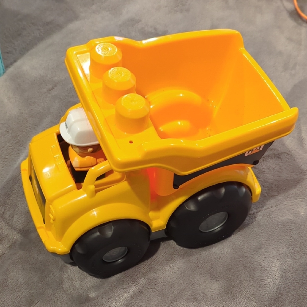 Yellow Toy Dump Truck for Kids
